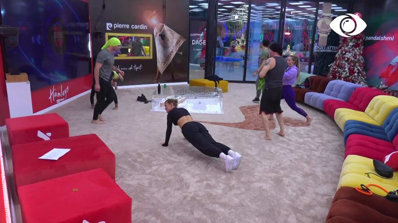 Banorët stërviten së bashku në shtëpi