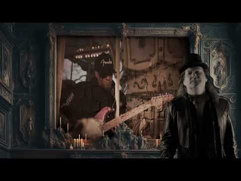 SKoR - Carousel (OFFICIAL MUSIC VIDEO)