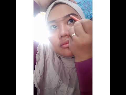 Daily makeup korean look use drugstore make up. No fake eye lashes no eyebrows trim