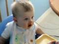 BRAYDEN ACTUALLY EATING