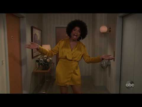 Jennifer Hudson Sings “The Jeffersons” Theme Song – Live In Front Of A Studio Audience