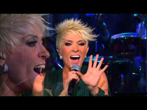 YURI   que alegre va maria