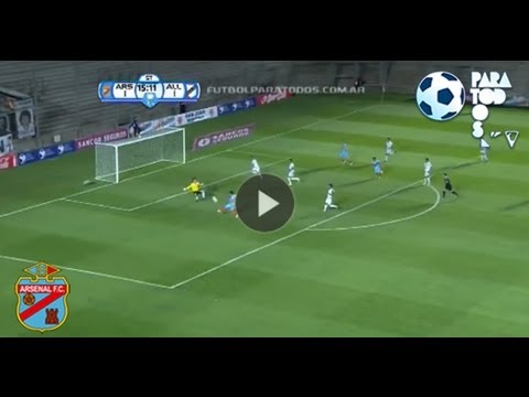 Ocasión de Aguirre. All Boys - Arsenal . Semifinal. Copa Argentina 2013. FPT