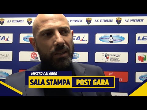 Sala Stampa  - Mister Calabro nel post - gara di Viterbese vs Bari