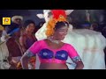 கூட்டத்துல குனிஞ்சு நிக்குற குறுவம்�