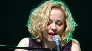 Trail of Grief - Anneke van Giersbergen & Danny Cavanagh - Teatro Nescafe de las Artes