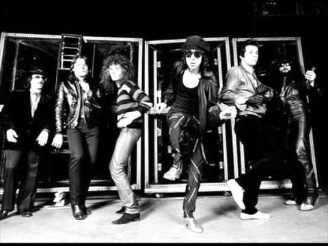 "Piss on the Wall" - J. Geils Band, 1981