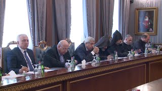 Ս. Էջմիածնում մեկնարկել է Գերագույն հոգևոր խորհրդի՝ այս տարվա առաջին նստաշրջանը