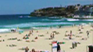 preview picture of video 'Australia - Arrivo a Sydney Bondi beach.'