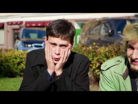 Reivo judesiukai ir kapojimas