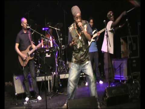 Fullanny and di rootscontrolahz - fade away live @ culturefest