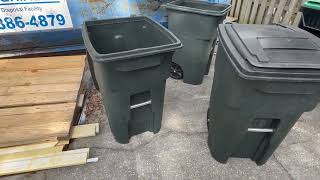 Toter 25564 R1279 Residential Heavy Duty Two Wheeled Trash Can Review