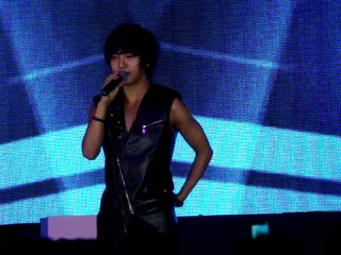 Super Junior Galaxy S Showcase - It Has To Be You (너 아니면 안돼)