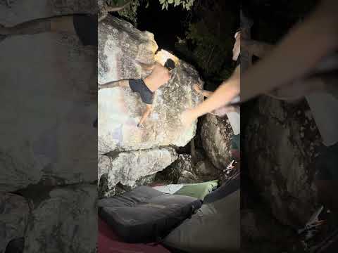 Relâmpago V7. Cocalzinho de Goiás. Setor Pista