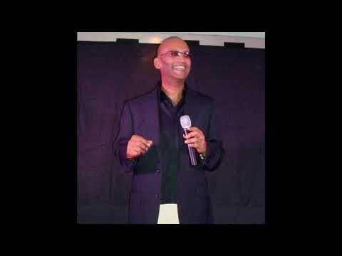 Hound Dog cover by Ian Gomes