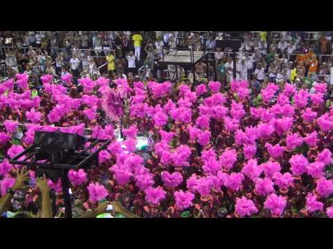 Mangueira 2014 - Bateria - Orquestra de tamborins