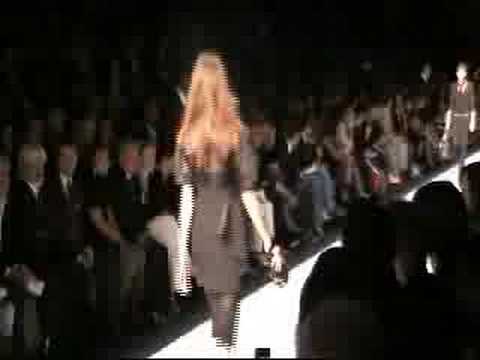 Sfilata CNC Costume National p-e '09