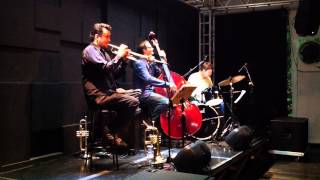 Trio Daniel D'Alcantara, Bruno Migotto e Edu Ribeiro - Ventos de Maio - Sesc Santana/SP