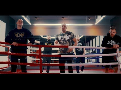 Drużyna Mistrzów - Jak Zaczynasz Kolejny Dzień prod. Wiggzy (Official Video)
