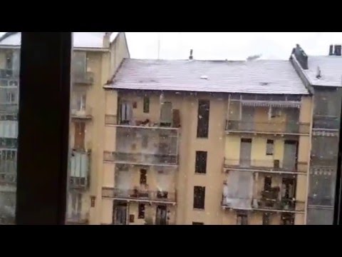 El primer día con nieve en torino sábado 05 marzo 2016