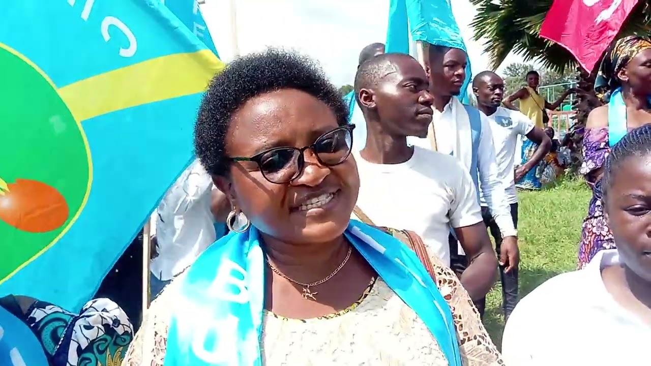 Goma/ Arrivée du ministre national des hydrocarbures : Prof. Dr  KAVUO KAHINDO Véronique, Conseillère Interféderale en charge de l'Union des femmes du BUREC (UFB)/Nord-kivu était présente à l'aéroport pour l'accueillir