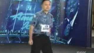 William Hung American Idol Audition -  SHE BANGS!