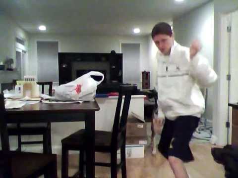 Figaro Fist pump (home alone)