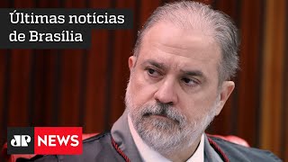 Senadores ameaçam pedir impeachment de Augusto Aras
