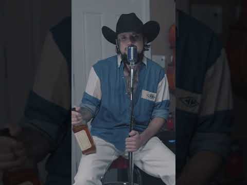 Nuevo regimen-someone’s gon make you cry