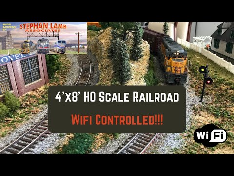 AMAZING 4'x8' HO Scale Model Railroad  (WIFI THROTTLE) - Stephan Lamb Associates.
