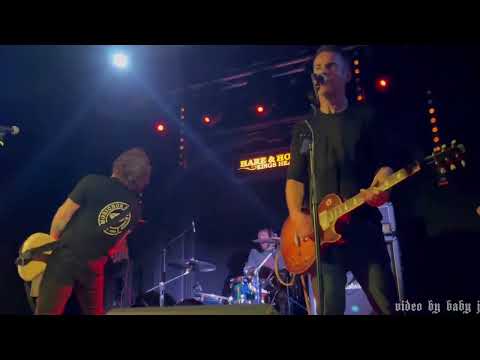 mclusky-TO HELL WITH GOOD INTENTIONS-Live-The Hare & the Hound-Birmingham-UK-April 3, 2022-#ShitRock
