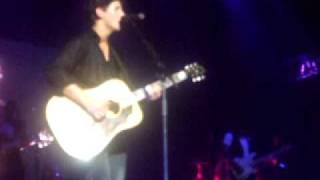 Jonas Brothers  Lovebug 14/06/09 Paris