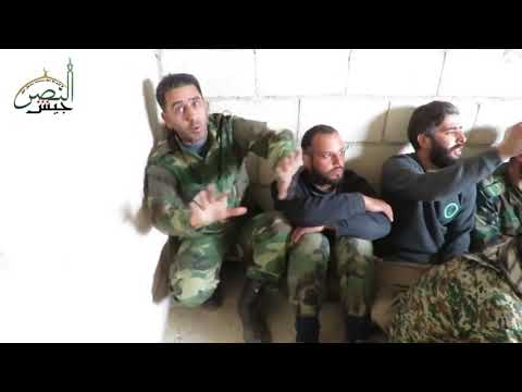 القبض على عدد من عناصر النظام بعد السيطرة على بلدة الخوين في ريف إدلب من قبل جيش النصر