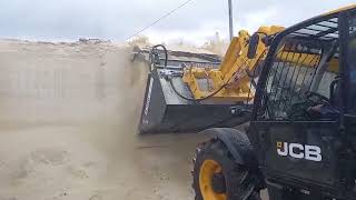 A.TOM silage bucket for sale - Image 7 | Agronetto New A.TOM silage bucket | Image 7 - Agronetto