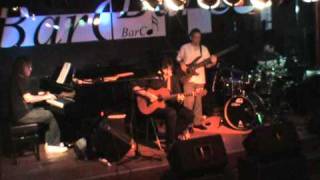 VALENTIN ITURAT(drums) plays with ARTURO LLEDÓ: SONG FOR MARINA(dedicated to Danays).mpg
