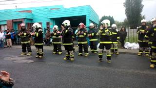 preview picture of video 'Bomberos de achao realizan espectacular baile'