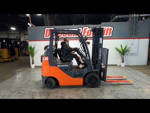 TOYOTA 8-Series 8FGCU25 5,000lb LP (Propane) #0895 - Forklift For Sale