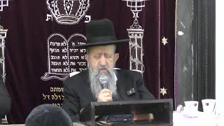 הרב בן ציון מוצפי • ביתר עילית • בית הכנסת יביע אומר (הרב בן ציון מוצפי) - התמונה מוצגת ישירות מתוך אתר האינטרנט יוטיוב. זכויות היוצרים בתמונה שייכות ליוצרה. קישור קרדיט למקור התוכן נמצא בתוך דף הסרטון