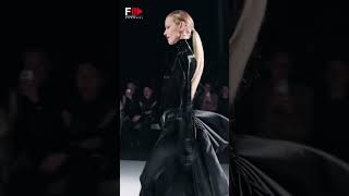 EVA HERZIGOVA for Mugler Fall 2022 - Fashion Channel #shorts