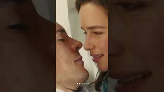 EMILIA CLARKE 💞 WILLIAM TRAYNOR  KISSING SCENE 