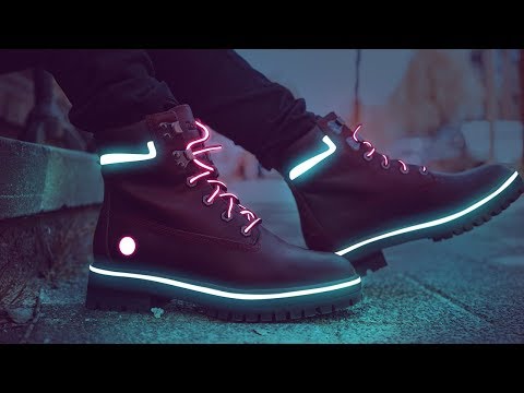 Neon Glow Effect Portrait Photoshop Tutorial