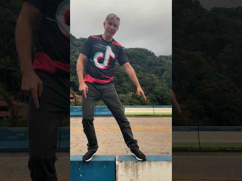 #xooonior com um pé em São Paulo e o outro pé no Paraná entre Ribeira e Adrianópolis