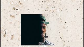 femdot.- "onourown"