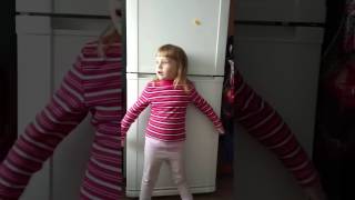 Арина жжет)