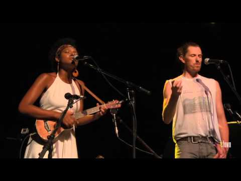 Birds of Chicago live at eTown Hall - "Sans Souci" (eTown webisode 259)