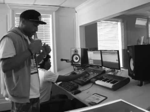 Kid Rafiq - I'm Back (OFFICIAL MUSIC VIDEO)