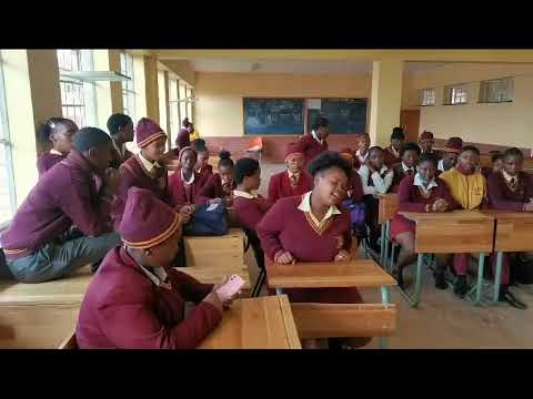 Loliwe by Zahara sung by students of VM Kwinana school in South Africa.