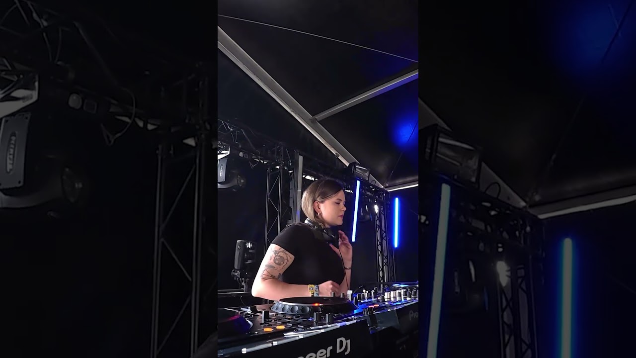 Crystal – Bassface Moment | Let It Roll 2026