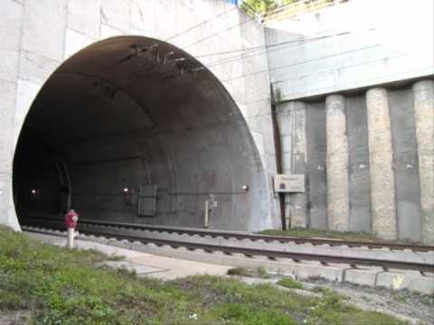 tunelowa RZEŹNIA ! / The ICE high speed trains in tunnel !