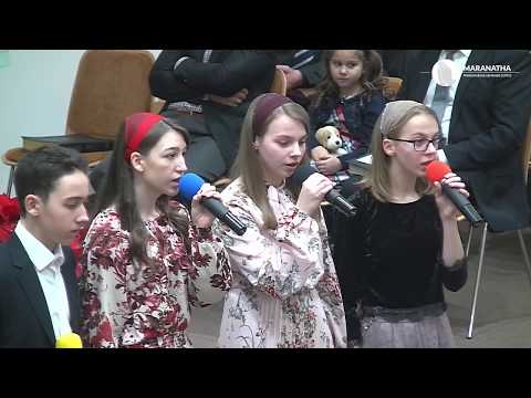 Grup de Tineri - E noapte-n Betleem